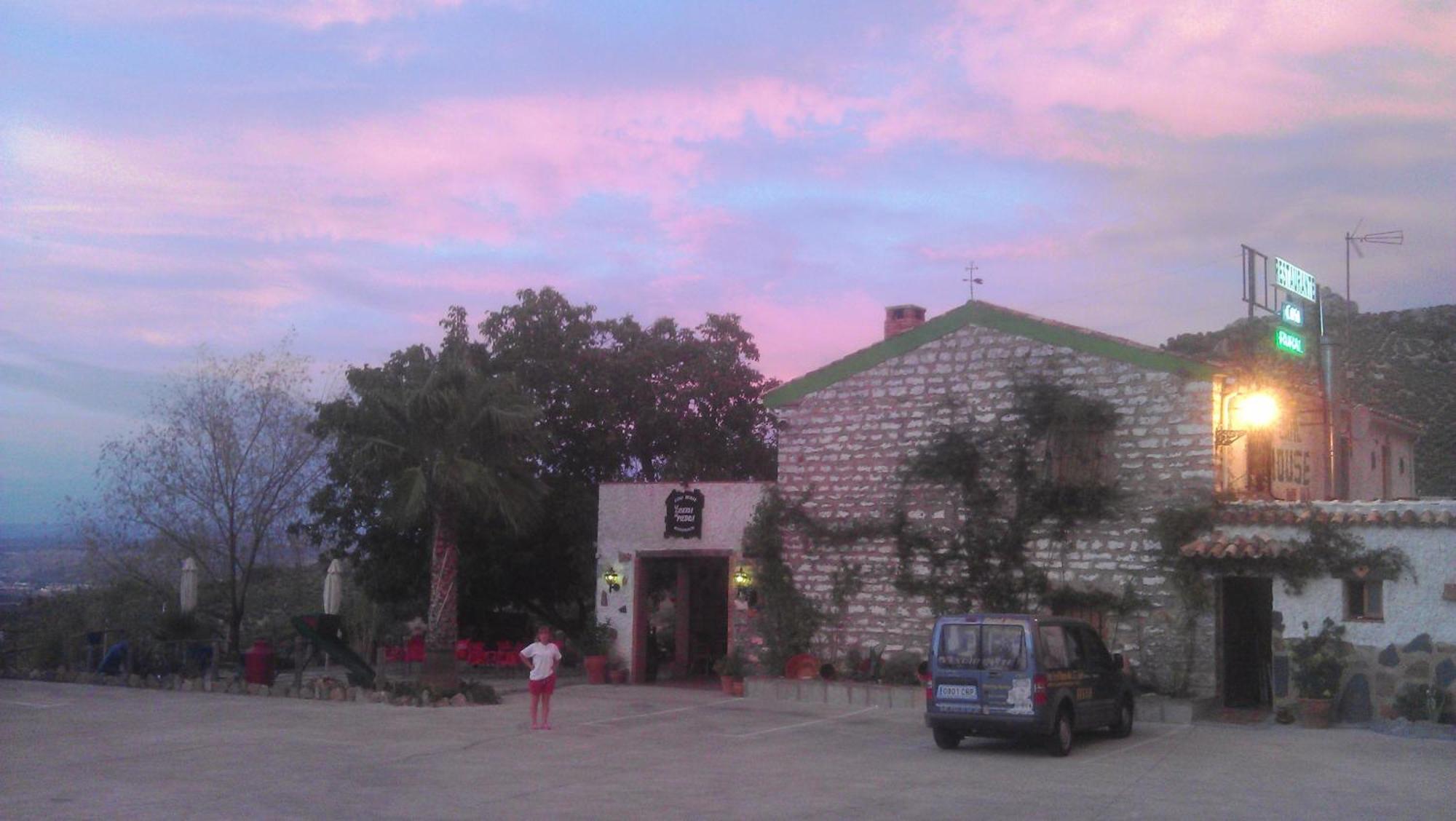 Alojamiento Rural La Caseria De Piedra Restaurante Jaén Zewnętrze zdjęcie